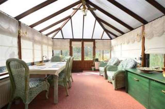  Image of 4 bedroom Detached house for sale in Oak Avenue Crays Hill Billericay CM11 at Crays Hill Billericay Billericay, CM11 2YD