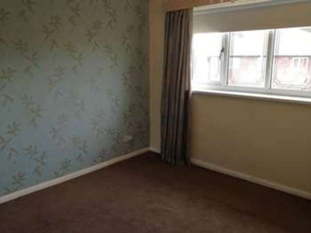  Image of 3 bedroom Semi-Detached house to rent in Oakdale Worsbrough Barnsley S70 at Oakdale Worsbrough Barnsley, S70 5EQ