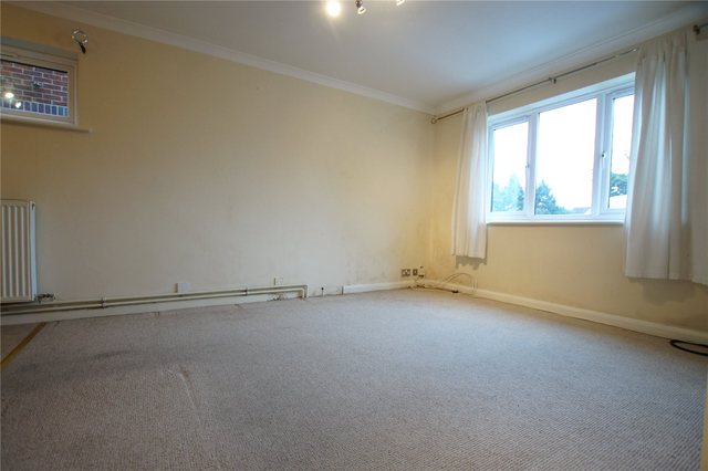  Image of 1 bedroom Apartment to rent in Oakfields Alexandra Avenue Camberley GU15 at Alexandra Avenue Camberley Camberley, GU15 3BY