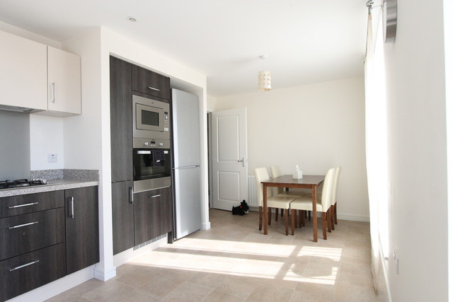  Image of 2 bedroom Flat to rent in Oatlands Square Glasgow G5 at New Gorbals Glasgow Glasgow, G5 0HF