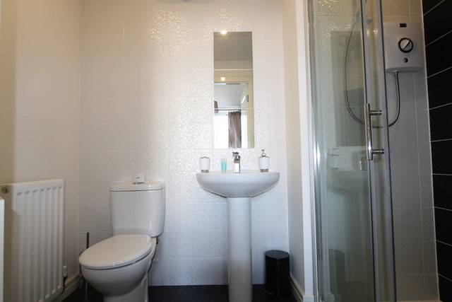  Image of 2 bedroom Flat to rent in Oatlands Square Glasgow G5 at New Gorbals Glasgow Glasgow, G5 0HF