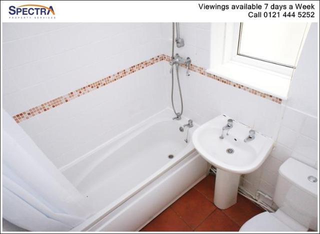  Image of 1 bedroom Flat to rent in Offmoor Road Bartley Green Birmingham B32 at Offmore Road  Bartley Green, B32 3PY