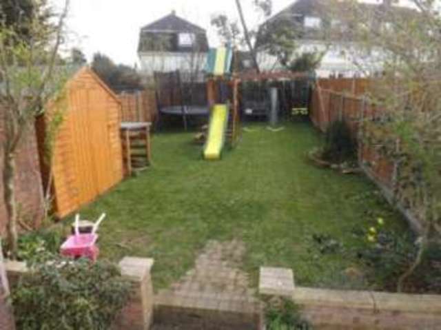  Image of 3 bedroom Terraced house for sale in Shortlands Avenue Ongar CM5 at Ongar Essex Chipping Ongar, CM5 0BL