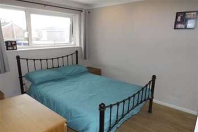  Image of 3 bedroom Terraced house to rent in Oxburgh Close Eastleigh SO50 at Eastleigh, SO50 4QU