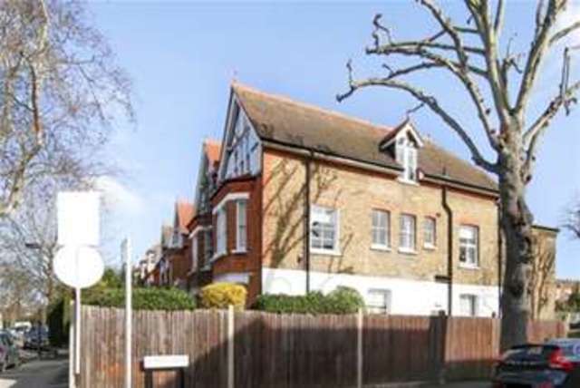  Image of 1 bedroom Flat to rent in Pagoda Avenue Kew Richmond TW9 at Richmond, TW9 2HQ