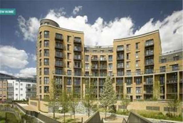  Image of 2 bedroom Flat to rent in Whitestone Way Croydon CR0 at Croydon, CR0 4FG