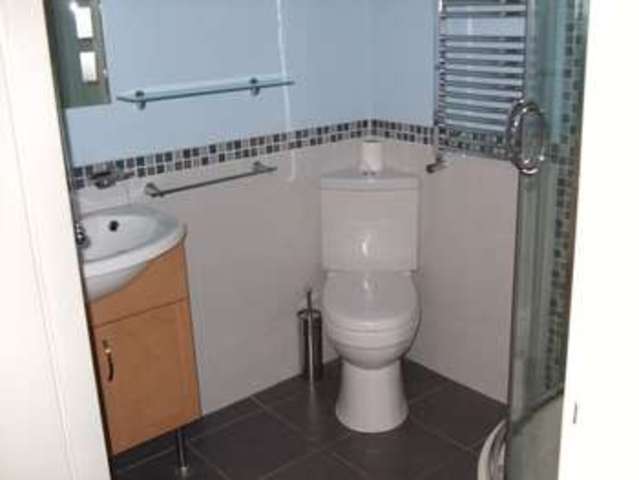  Image of 1 bedroom Terraced house to rent in Park Grove Barnsley S70 at Park Grove  Barnsley, S70 1QB