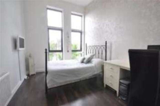  Image of 1 bedroom Flat for sale in Park Lane Greenhithe DA9 at Greenhithe Kent Greenhithe, DA9 9RZ
