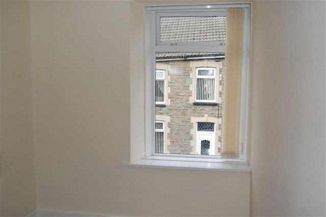  Image of 3 bedroom Property for sale in Park Street Abercynon Mountain Ash CF45 at Park Street Abercynon Abercynon, CF45 4PF