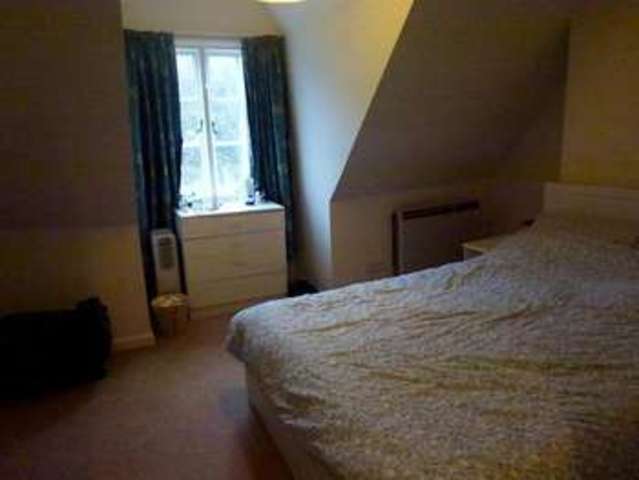  Image of 1 bedroom Flat to rent in Henley Road Ipswich IP1 at 11 Henley Road  Ipswich, IP1 3SE