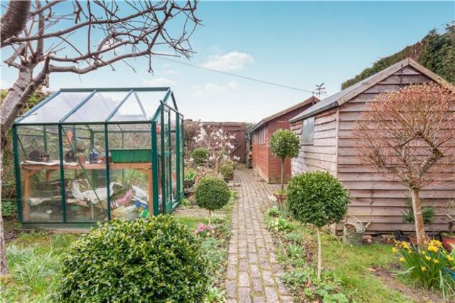  Image of 2 bedroom Terraced house for sale in Peartree Lane Bexhill-on-Sea TN39 at East Sussex, TN39 4PG