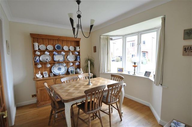  Image of 5 bedroom Property for sale in Pear Tree Way Crowle Worcester WR7 at Pear Tree Way Crowle Crowle, WR7 4SB