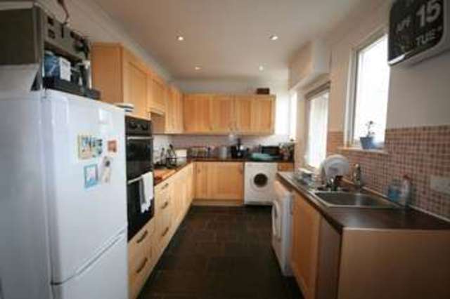  Image of Property to rent in Pendarves Road Falmouth TR11 at Pendarves Road  Falmouth, TR11 2TP