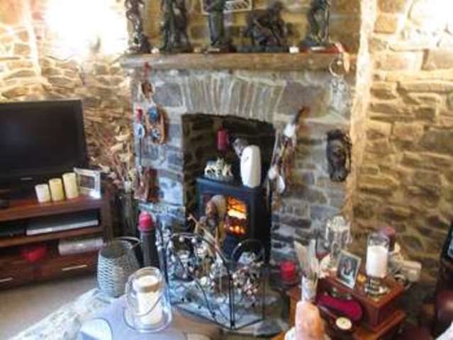  Image of 2 bedroom Detached house for sale in Pengry Road Loughor Swansea SA4 at Loughor Swansea Swansea, SA4 6PN