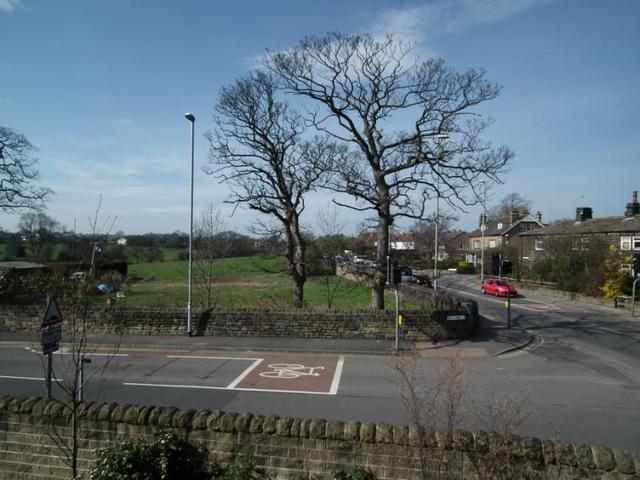  Image of 2 bedroom Flat for sale in Pennythorne Drive Yeadon Leeds LS19 at Yeadon Leeds Rawdon, LS19 7DS