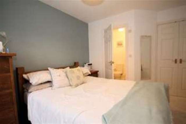  Image of 3 bedroom Detached house to rent in Calver Close Penryn TR10 at Penryn, TR10 8SG
