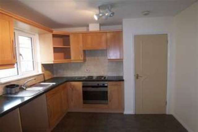  Image of 3 bedroom Terraced house to rent in Penwithick Park Penwithick St. Austell PL26 at St. Austell, PL26 8YX