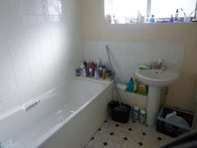  Image of 3 bedroom Detached house to rent in Penzance Road Kesgrave Ipswich IP5 at Kesgrave  Ipswich, IP5 1JS