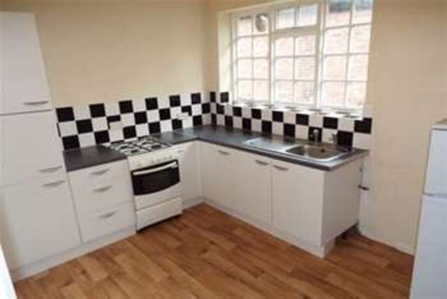  Image of 1 bedroom Studio flat to rent in Peveril Drive The Park Nottingham NG7 at Nottingham, NG7 1DE