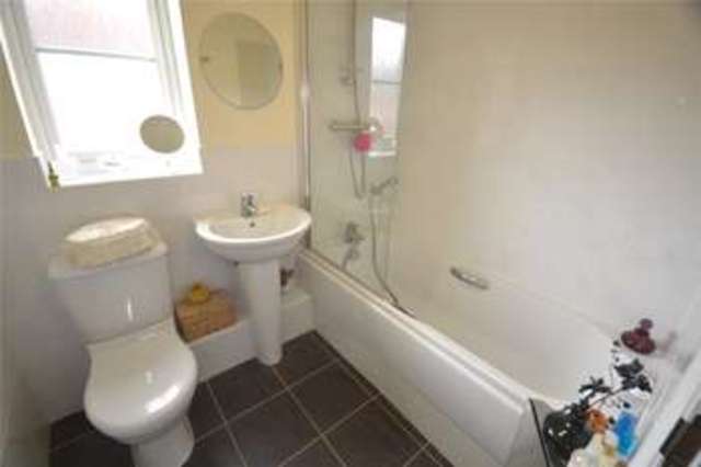  Image of 2 bedroom Semi-Detached house for sale in Pipit Green Bracknell RG12 at Bracknell Berkshire Easthampstead, RG12 8BY