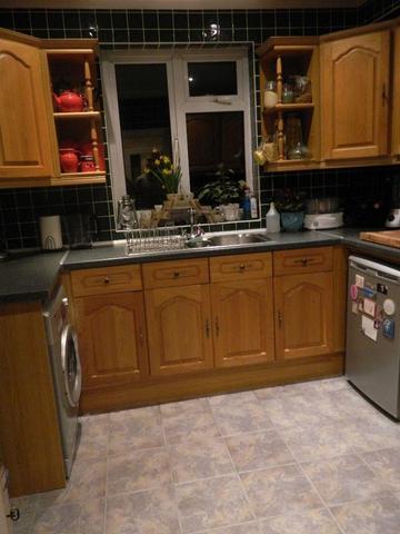  Image of 4 bedroom Detached house to rent in Plum Lane London SE18 at Plumstead Common  London, SE18 3AE