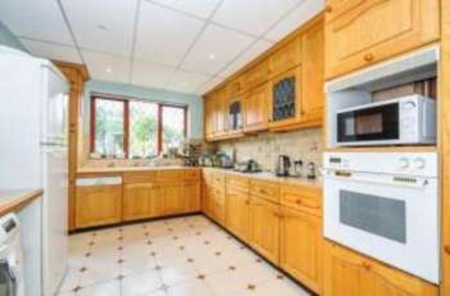  Image of 4 bedroom Semi-Detached house for sale in Pollard Road London N20 at Whetstone  Whetstone, N20 0UE