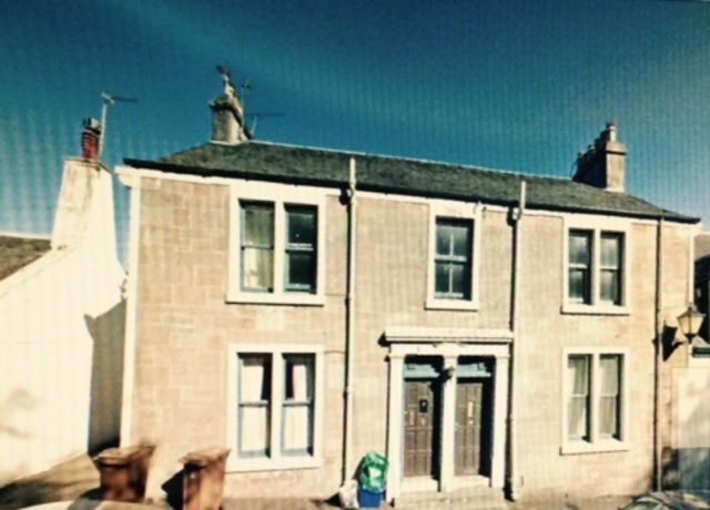  Image of 1 bedroom Flat to rent in Polnoon Street Eaglesham Glasgow G76 at Eaglesham East Renfrewshire East Renfrewshire, G76 0BB
