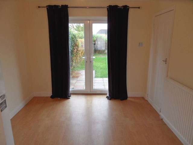  Image of 3 bedroom Detached house to rent in Poole Road West Ewell Epsom KT19 at West Ewell  Epsom, KT19 9SJ