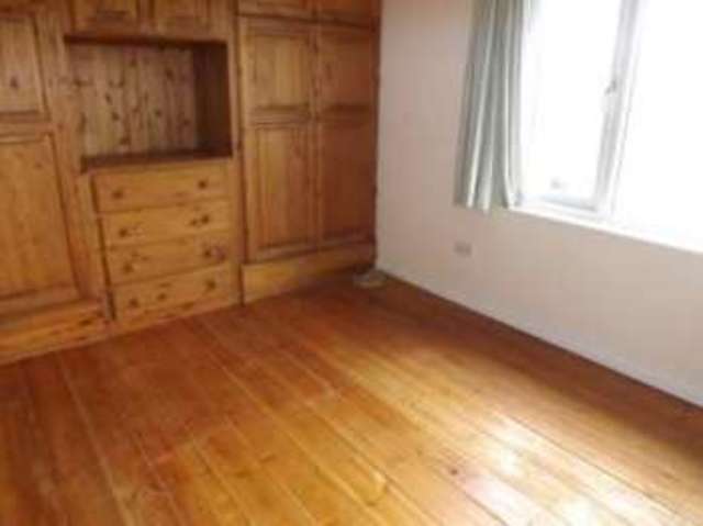  Image of 2 bedroom Maisonette for sale in Porth Way Newquay TR7 at Porth Way Newquay Porth, TR7 3LW