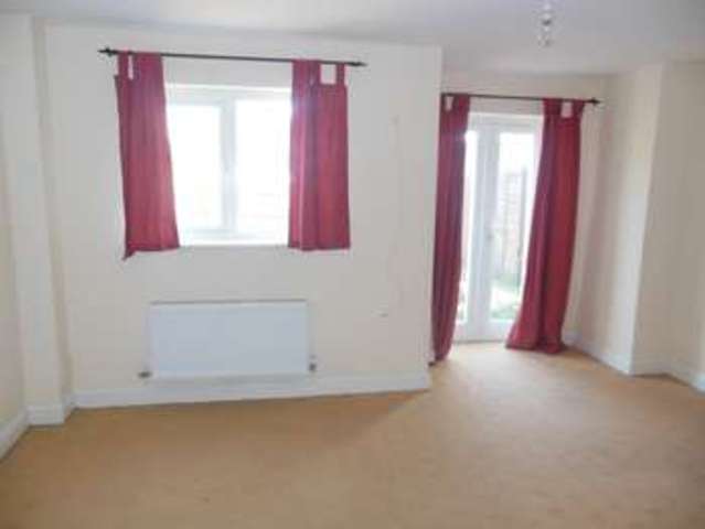  Image of 3 bedroom Town House to rent in Princethorpe Road Willenhall WV13 at Willenhall, WV13 2LD