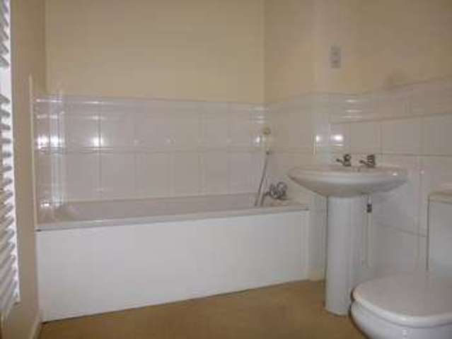  Image of 2 bedroom Flat to rent in Stoke Quay Ipswich IP2 at Ipswich, IP2 8SN
