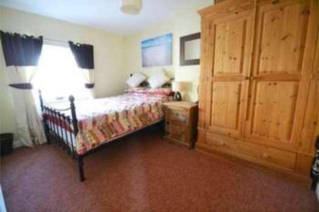  Image of 3 bedroom Detached house to rent in Queen Street North Petherton Bridgwater TA6 at North Petherton  Bridgwater, TA6 6RQ