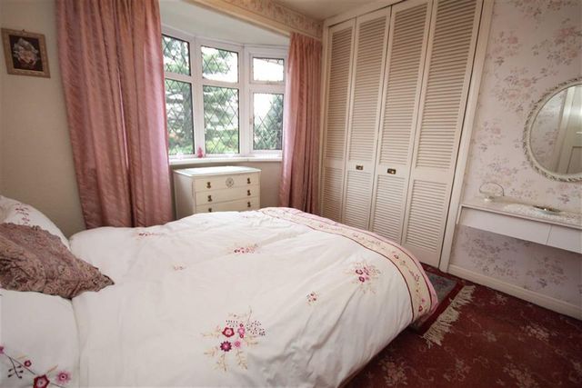  Image of 3 bedroom Property for sale in Queensway Rochdale OL11 at Queensway Rochdale Rochdale, OL11 2NB