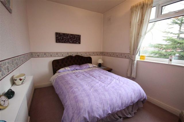  Image of 3 bedroom Property for sale in Queensway Rochdale OL11 at Queensway Rochdale Rochdale, OL11 2NB