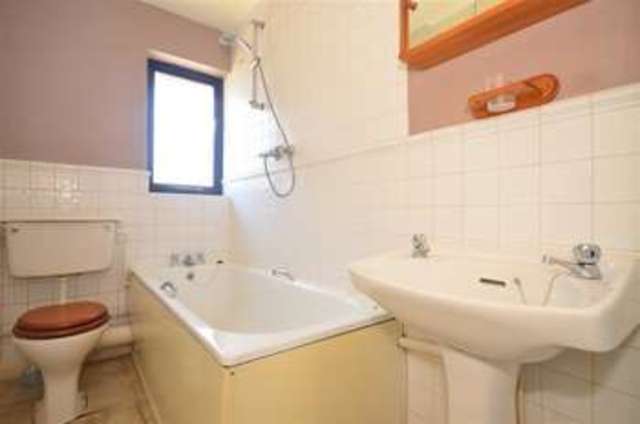  Image of 1 bedroom Flat for sale in Radwinter Avenue Wickford SS12 at Wickford Essex Wickford, SS12 9QE
