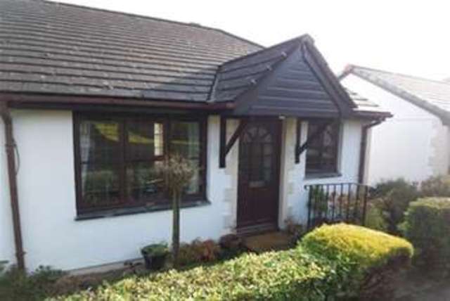  Image of 2 bedroom Bungalow to rent in Rawlings Lane Fowey PL23 at Fowey, PL23 1DT