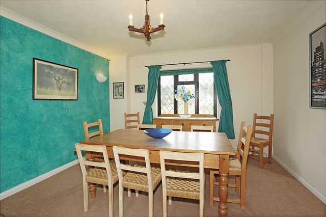  Image of 5 bedroom Detached house for sale in Redbrook Lane Buxted Uckfield TN22 at Redbrook Lane Buxted Uckfield, TN22 4QH