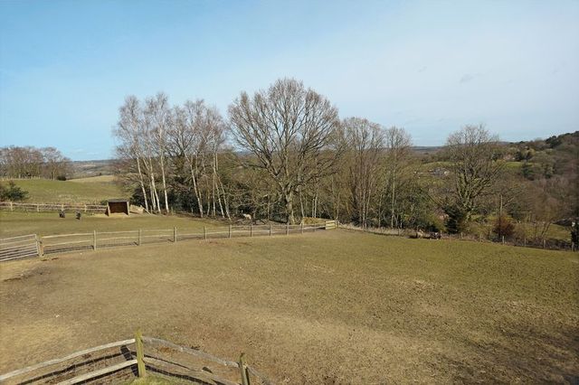  Image of 5 bedroom Detached house for sale in Redbrook Lane Buxted Uckfield TN22 at Redbrook Lane Buxted Uckfield, TN22 4QH