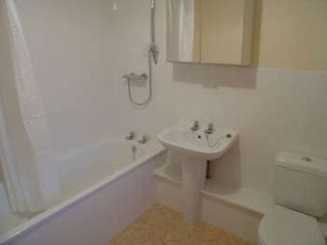  Image of 2 bedroom Flat to rent in Avonvale Road Redfield Bristol BS5 at Avonvale Road Redfield Bristol, BS5 9RN