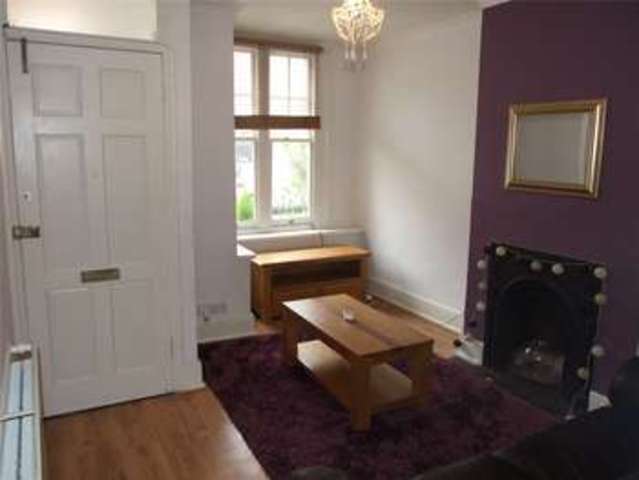  Image of 2 bedroom Terraced house to rent in Regent Street Reading RG1 at Reading Berkshire Reading, RG1 3NN