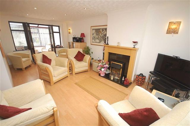  Image of 3 bedroom Property for sale in Renfrew Avenue St. Helens WA11 at Renfrew Avenue St Helens St Helens, WA11 9RW