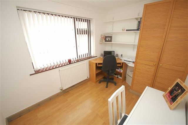  Image of 3 bedroom Property for sale in Renfrew Avenue St. Helens WA11 at Renfrew Avenue St Helens St Helens, WA11 9RW