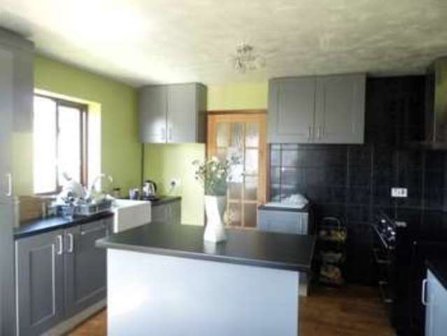  Image of 4 bedroom Detached house for sale in Rhoslan Rhosbodrual Caernarfon LL55 at Rhosbodrual Caernarfon Caernarfon Caernarfon, LL55 2BJ