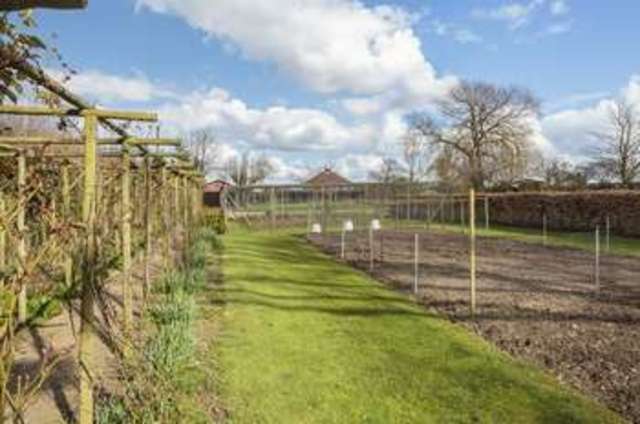  Image of 4 bedroom Detached house for sale in West Hall Road Rickinghall Diss IP22 at West Hall Road  Rickinghall, IP22 1LY