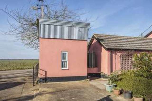  Image of 5 bedroom Detached house for sale in New Delight Road Rickinghall Diss IP22 at New Delight Road Rickinghall Diss, IP22 1LX
