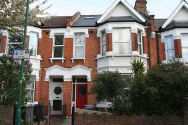  Image of 4 bedroom Flat to rent in Ridley Road London NW10 at LONDON, NW10 5UB