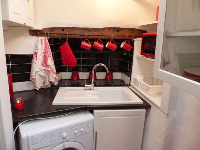  Image of 3 bedroom End of Terrace for sale in Ringmore Kingsbridge TQ7 at Ringmore Kingsbridge, TQ7 4HL