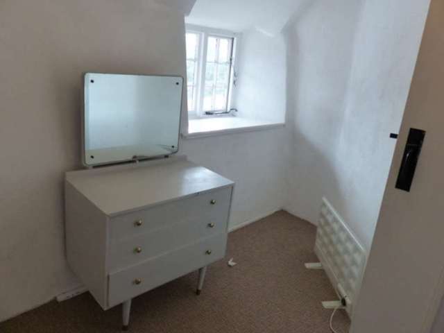  Image of 3 bedroom End of Terrace for sale in Ringmore Kingsbridge TQ7 at Ringmore Kingsbridge, TQ7 4HL