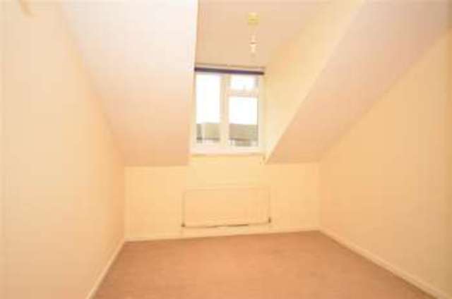  Image of 2 bedroom Maisonette for sale in Roebuck Close Horsham RH13 at Horsham West Sussex Horsham, RH13 5UL