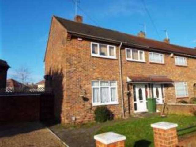  Image of 3 bedroom End of Terrace for sale in Hilldene Avenue Romford RM3 at Romford  Harold Hill, RM3 8DJ